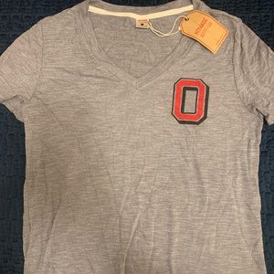 Homage brand Ohio State V neck T-shirt size S